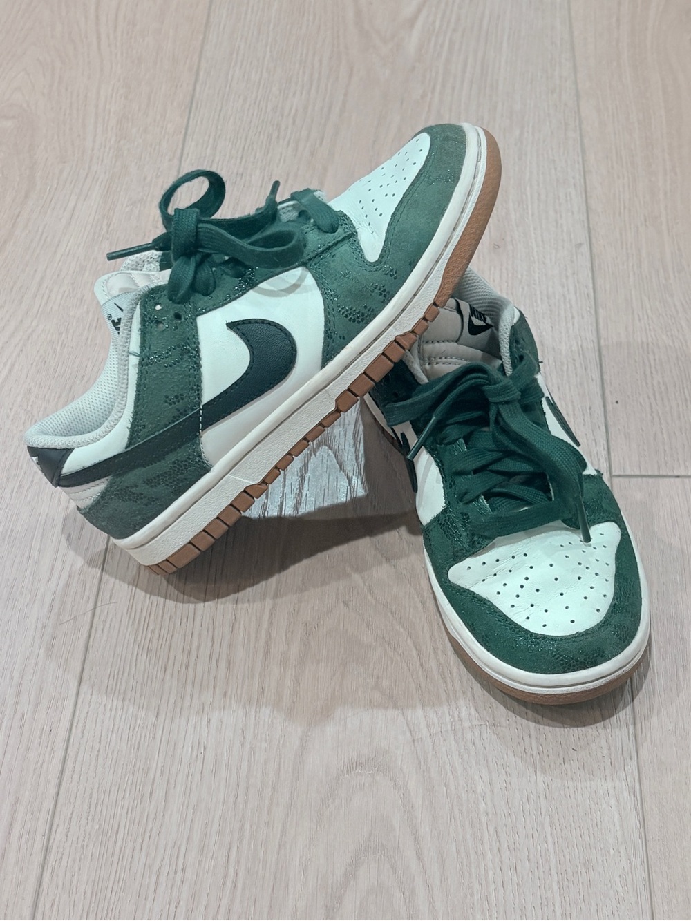 Nike Dunk Low Green Snake Kids Size 5 FQ8893-397